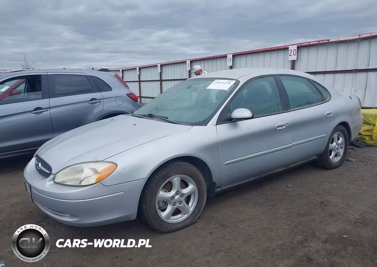 2003 Ford Taurus VIN:1FAFP55U43G262913 - 2