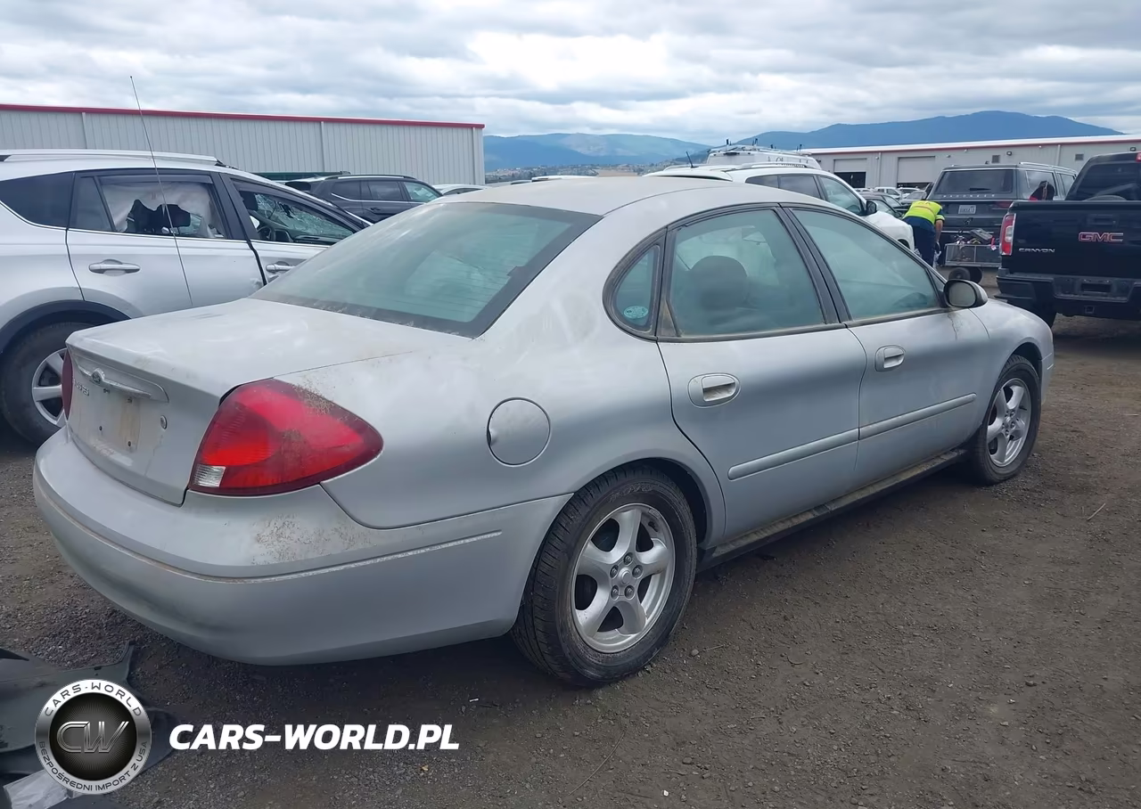 2003 Ford Taurus VIN:1FAFP55U43G262913 - 4
