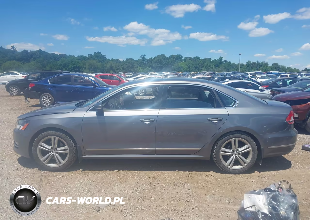 2015 Volkswagen Passat 1.8T Se VIN:1VWBT7A38FC033995 - 14