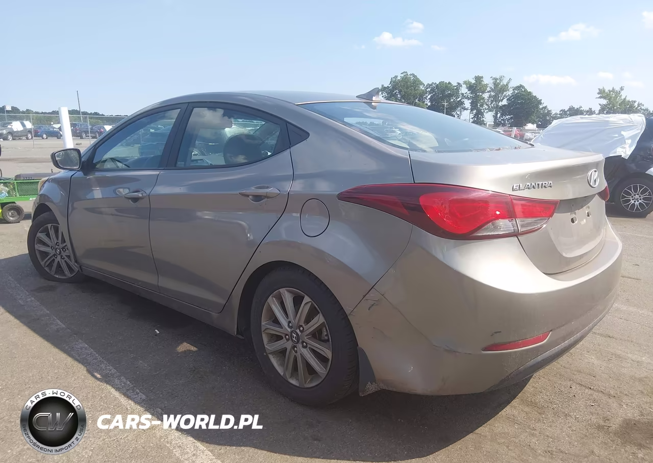 2014 Hyundai Elantra Se VIN:5NPDH4AE7EH477658 - 3