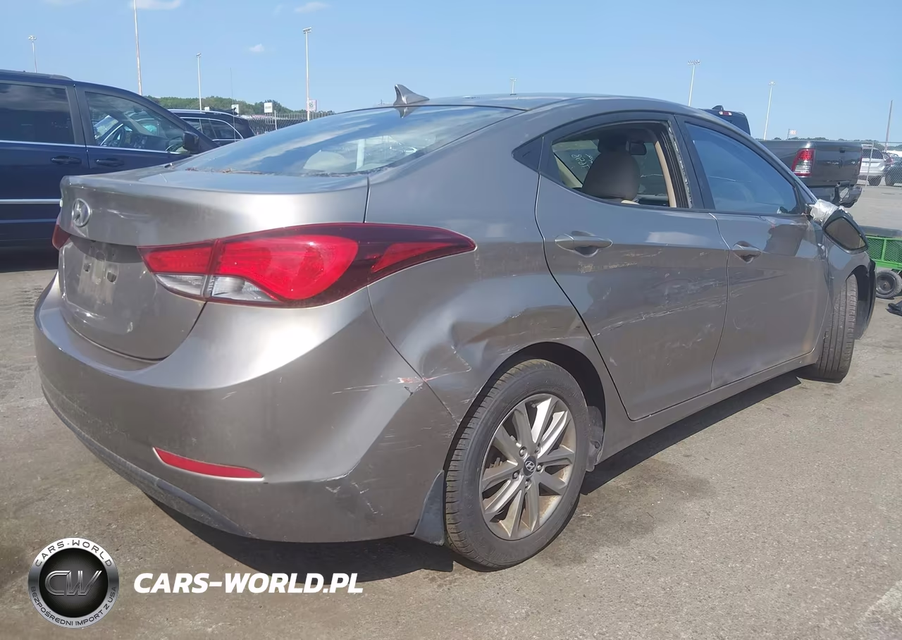 2014 Hyundai Elantra Se VIN:5NPDH4AE7EH477658 - 4
