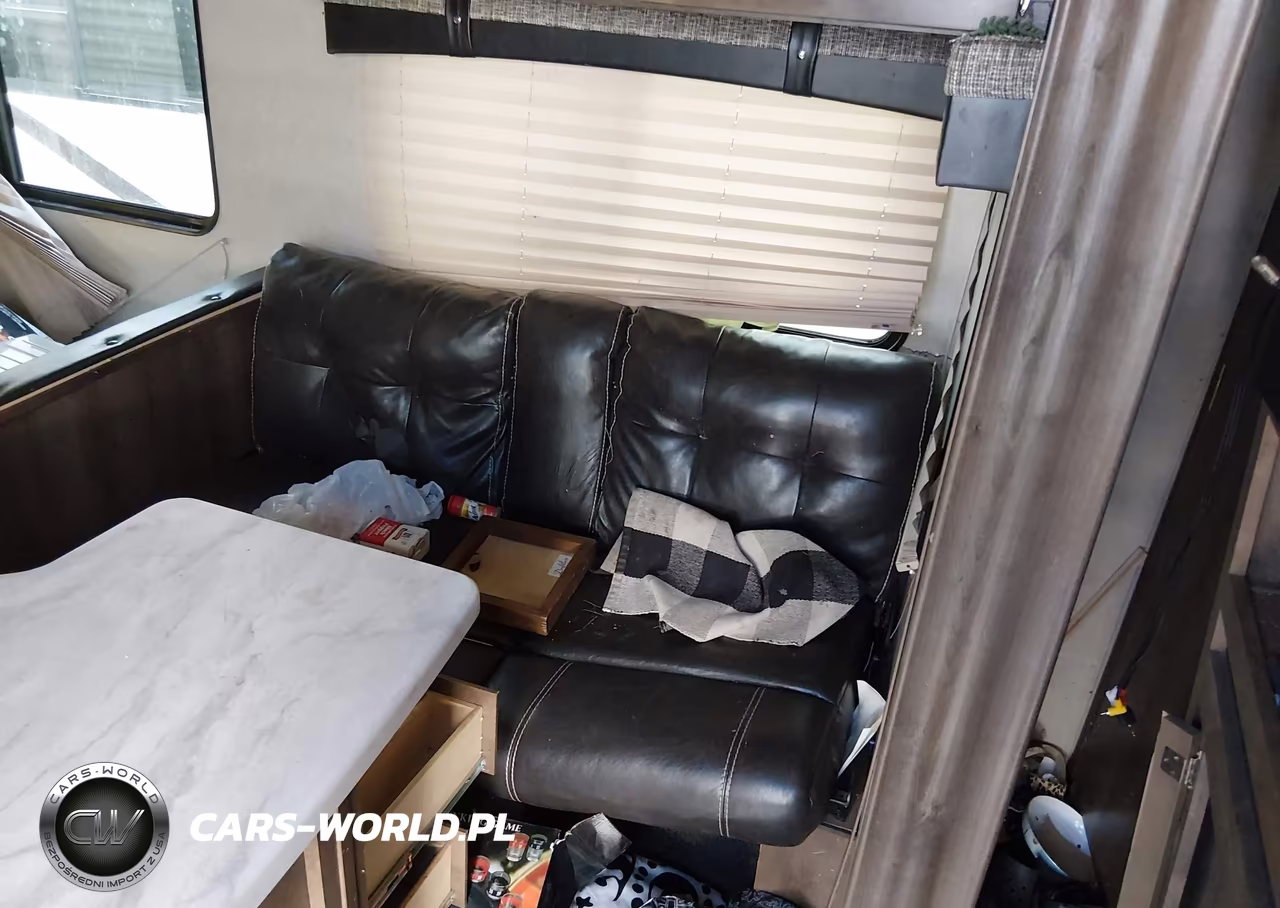2019 Palomino 5Th Wheel VIN:4X4TPUG25KP074932 - 8