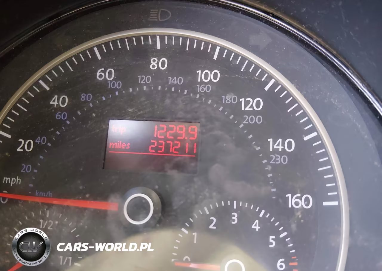 2008 Volkswagen New Beetle S VIN:3VWPG31C68M508189 - 7