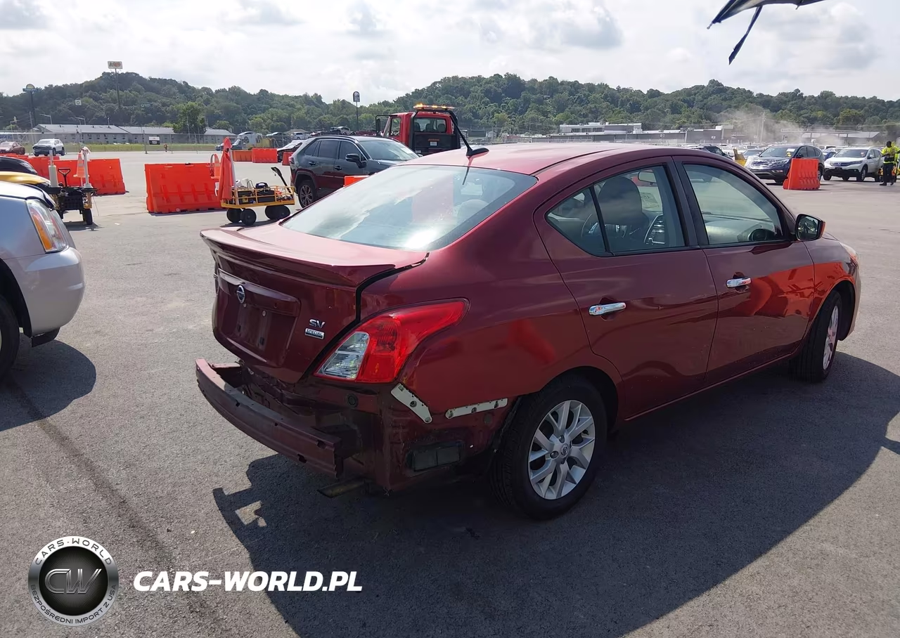 2018 Nissan Versa 1.6 Sv VIN:3N1CN7AP5JL862947 - 3