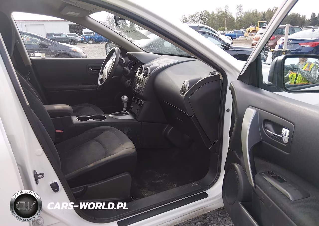 2011 Nissan Rogue S VIN:JN8AS5MV3BW273505 - 17