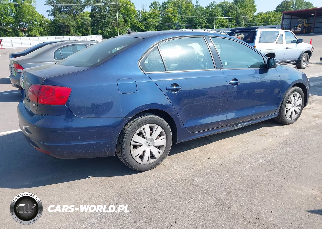 2014 Volkswagen Jetta 1.8T Se VIN:3VWD17AJ2EM263767 - 4