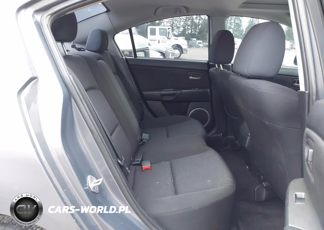 2007 Mazda Mazda3 S Touring VIN:JM1BK323471684759 - 8