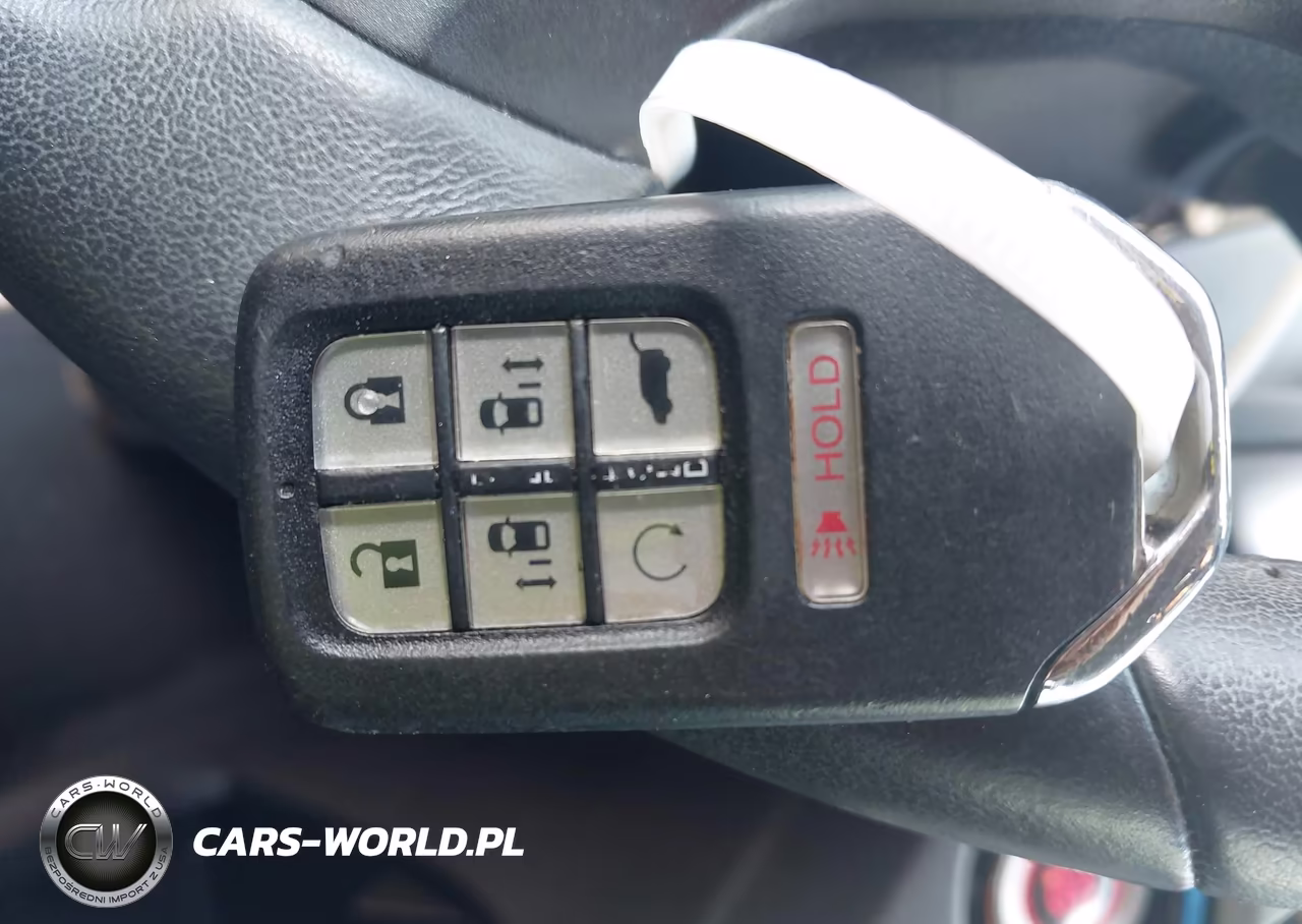 2023 Honda Odyssey Touring VIN:5FNRL6H88PB045646 - 11