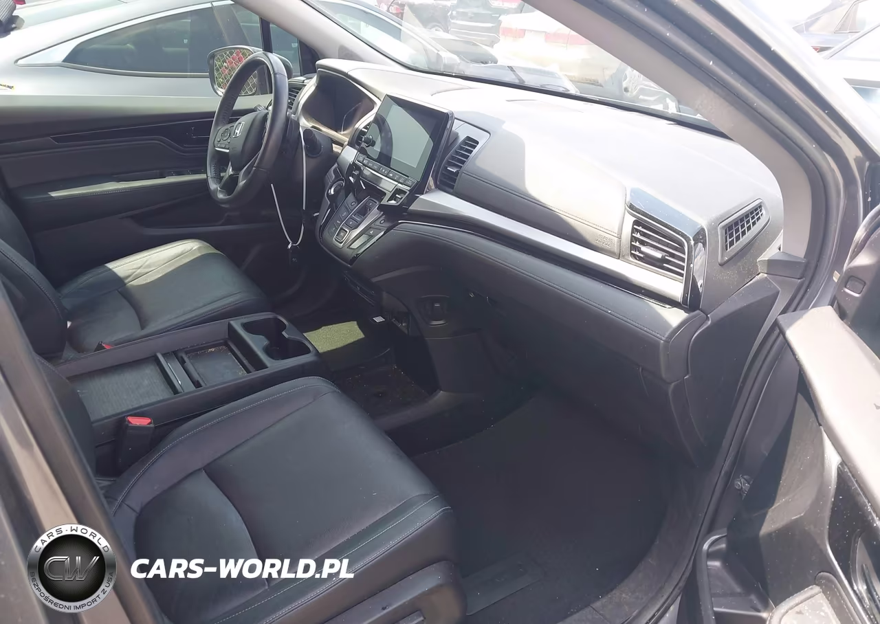 2023 Honda Odyssey Touring VIN:5FNRL6H88PB045646 - 5