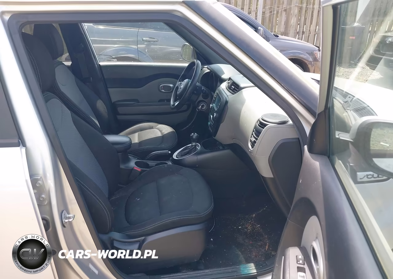2017 Kia Soul + VIN:KNDJP3A59H7435775 - 5