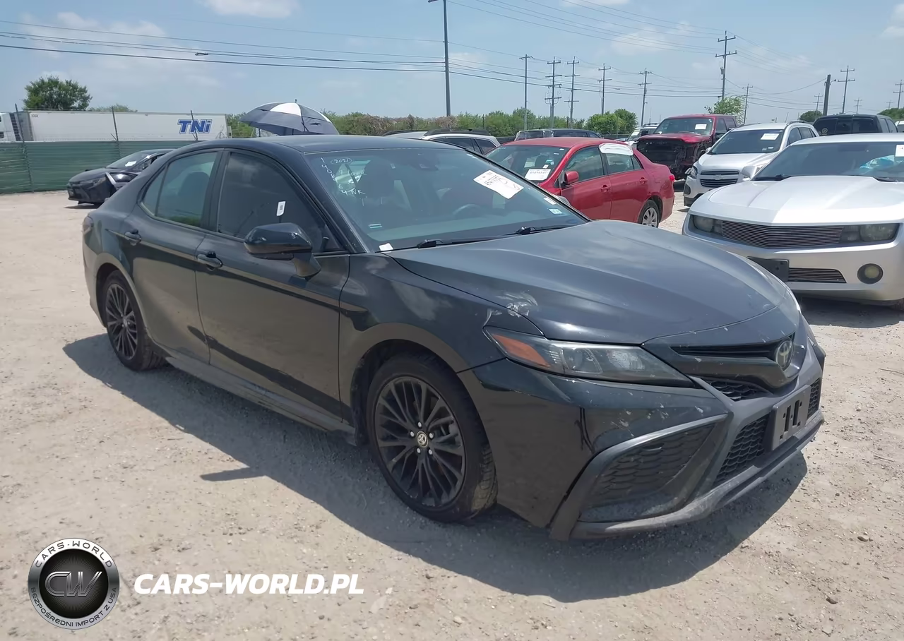 2021 Toyota Camry Se Nightshade Edition – zdjęcie 1 z 19