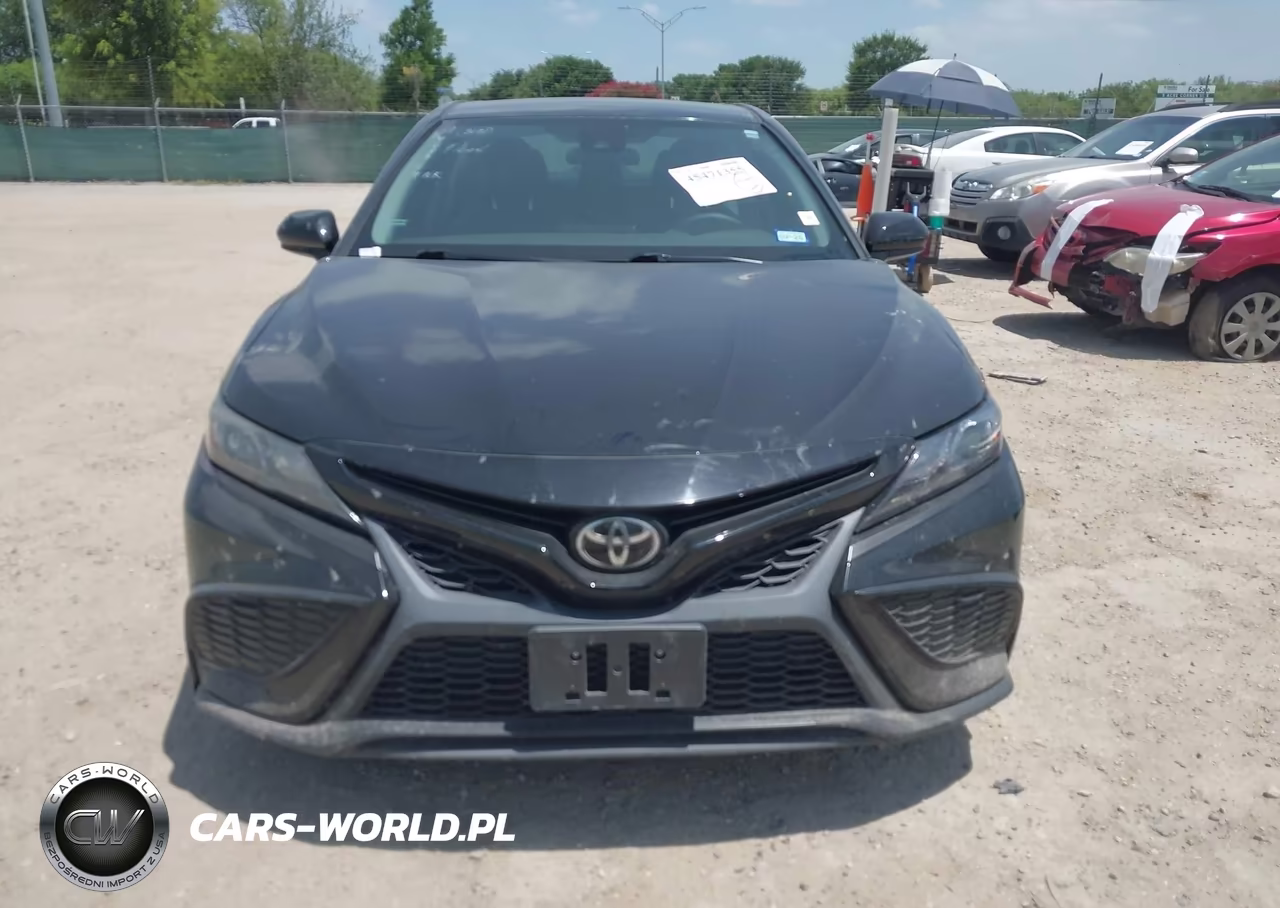 2021 Toyota Camry Se Nightshade Edition VIN:4T1G11AK3MU427118 - 12