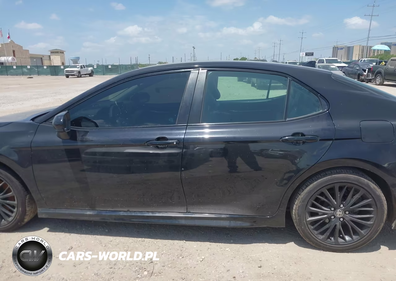 2021 Toyota Camry Se Nightshade Edition VIN:4T1G11AK3MU427118 - 14
