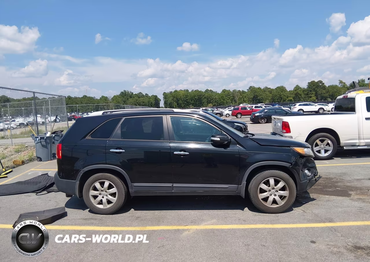 2013 Kia Sorento Lx VIN:5XYKT3A69DG357102 - 13