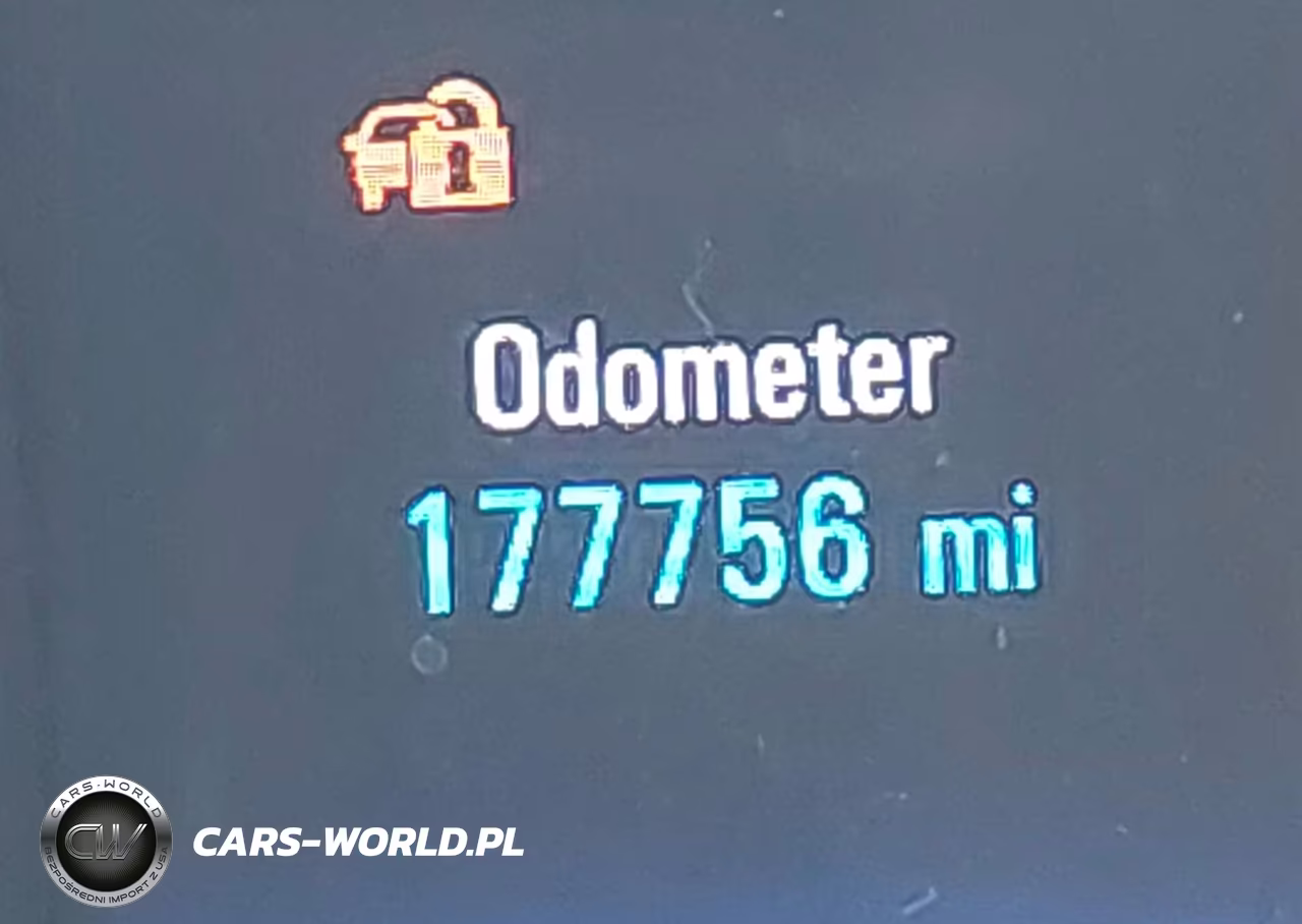 2015 Chevrolet Malibu 2Lz VIN:1G11G5SX2FF285094 - 15