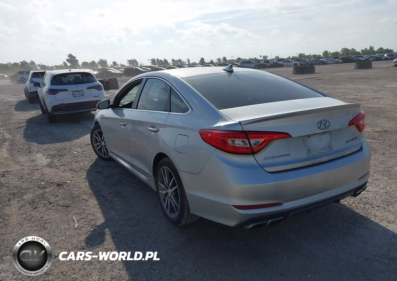 2016 Hyundai Sonata Sport 2.0T VIN:5NPE34AB3GH333228 - 3