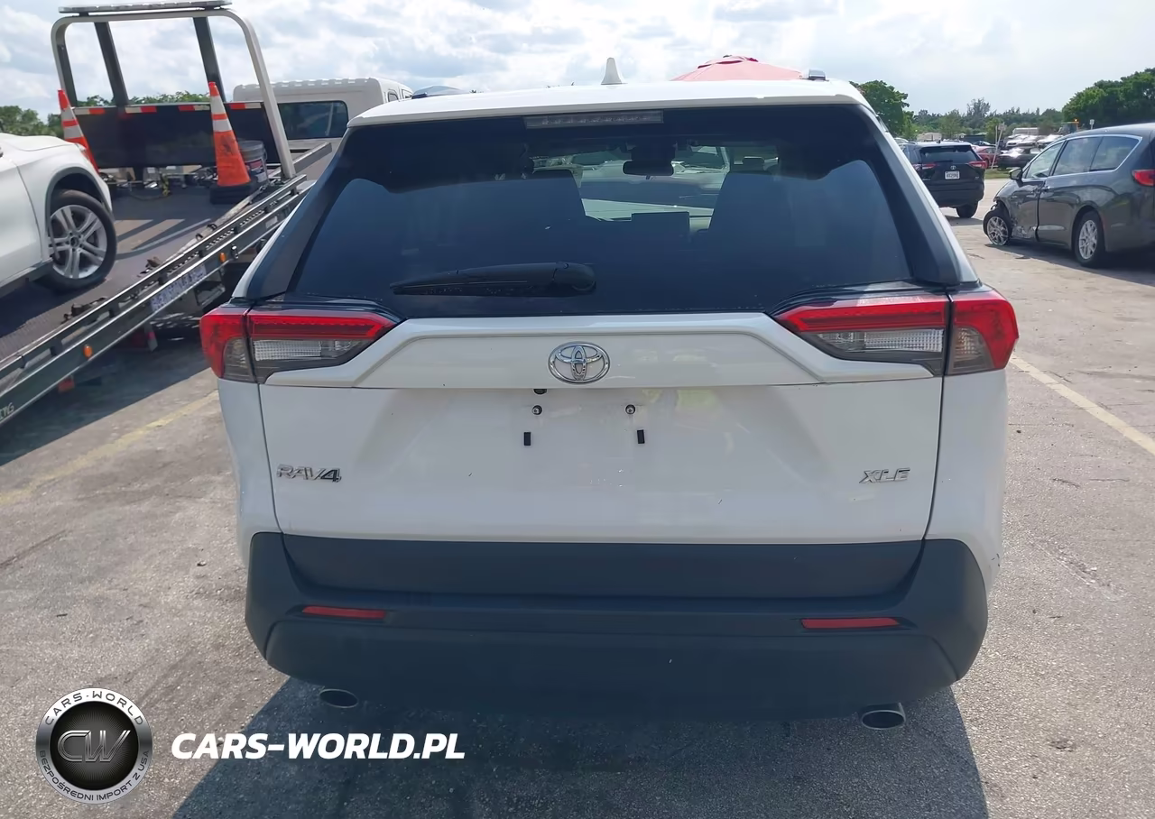 2024 Toyota Rav4 Xle VIN:2T3W1RFV0RW338618 - 16
