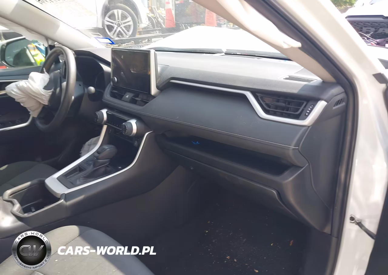 2024 Toyota Rav4 Xle VIN:2T3W1RFV0RW338618 - 5
