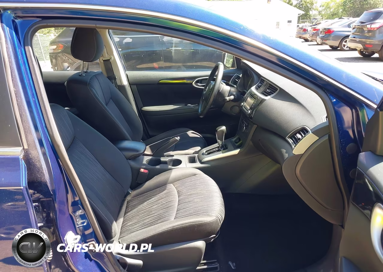 2018 Nissan Sentra Sv VIN:3N1AB7AP2JL627082 - 5