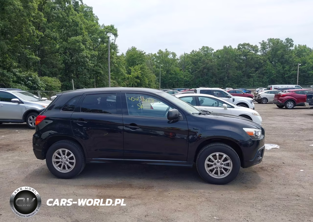 2011 Mitsubishi Outlander Sport Es VIN:JA4AP3AU4BZ014527 - 13
