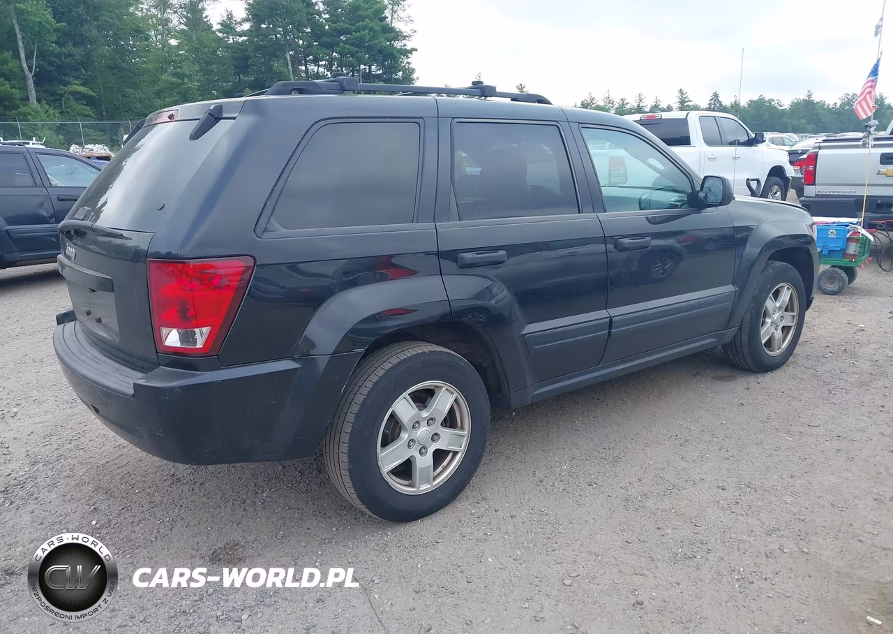 2006 Jeep Grand Cherokee Laredo VIN:1J8GR48K26C327369 - 4