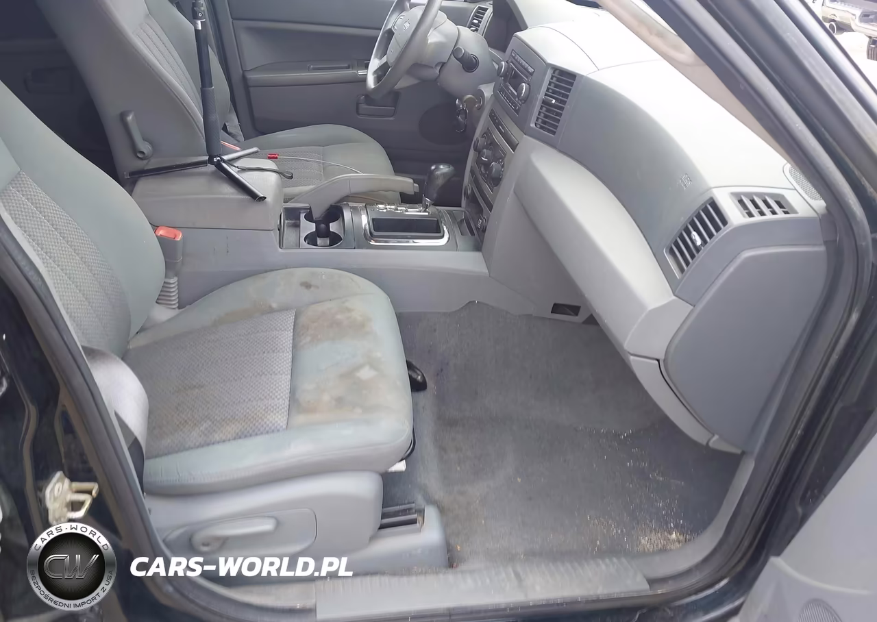 2006 Jeep Grand Cherokee Laredo VIN:1J8GR48K26C327369 - 5