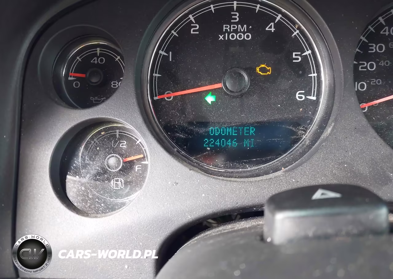 2007 Chevrolet Suburban Ltz VIN:1GNFK16367J206625 - 7