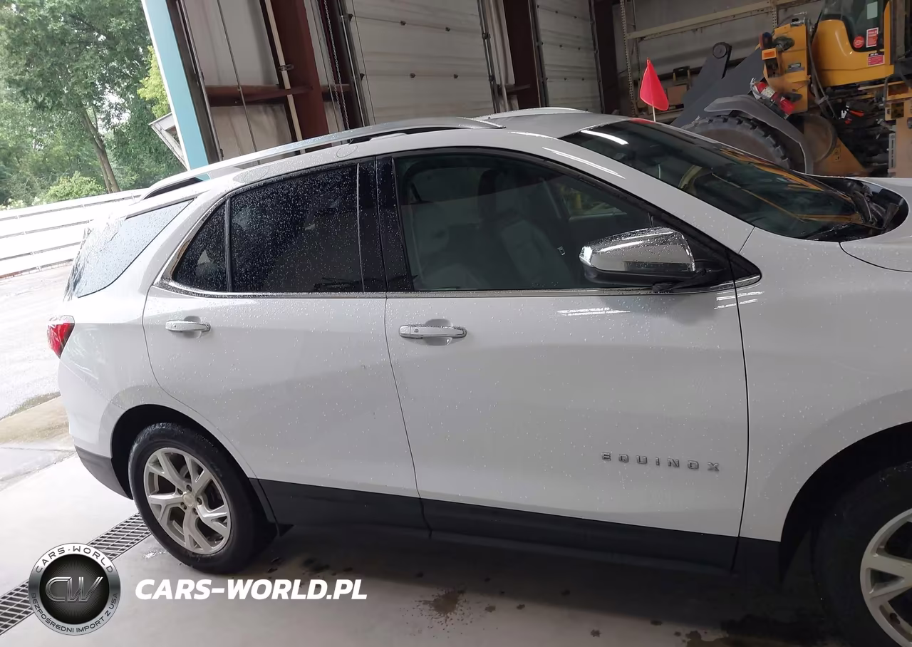 2018 Chevrolet Equinox Premier VIN:2GNAXVEVXJ6326146 - 13