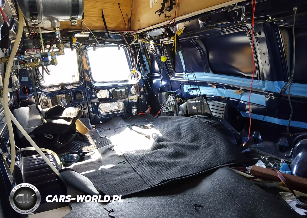 2009 Ford E-350 Super Duty Commercial VIN:1FTSS34P99DA07143 - 8