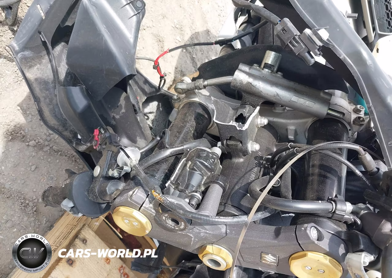 2018 Suzuki Gsx-R1000 VIN:JS1DM11B8J2100424 - 7