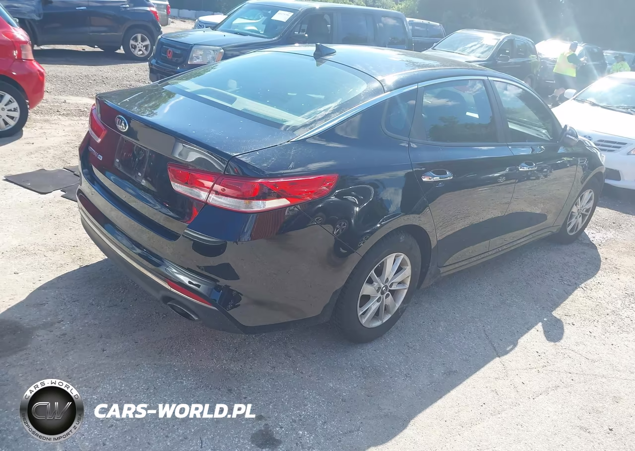 2018 Kia Optima Lx VIN:5XXGT4L3XJG220572 - 4