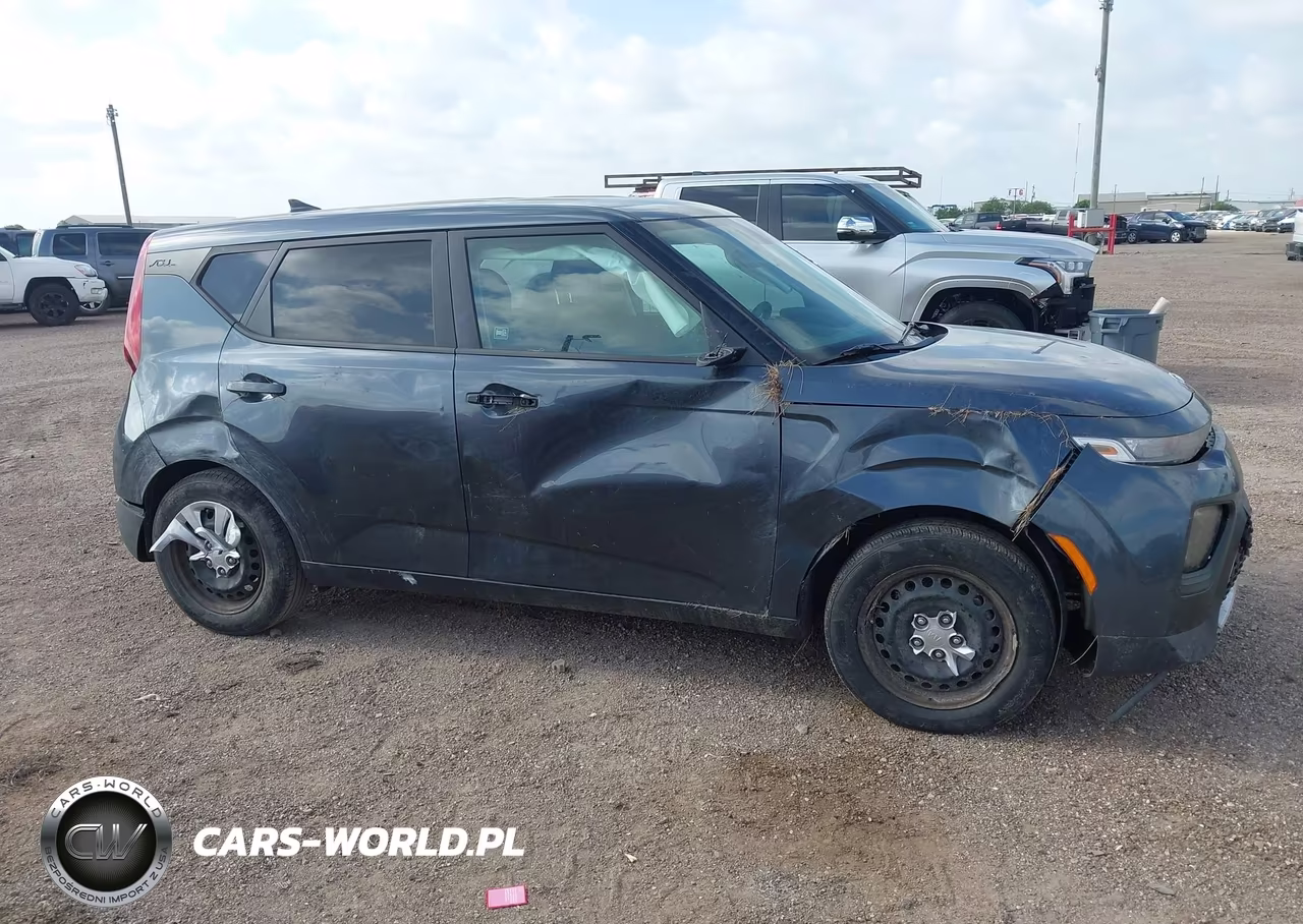 2020 Kia Soul Lx VIN:KNDJ23AU3L7075014 - 13