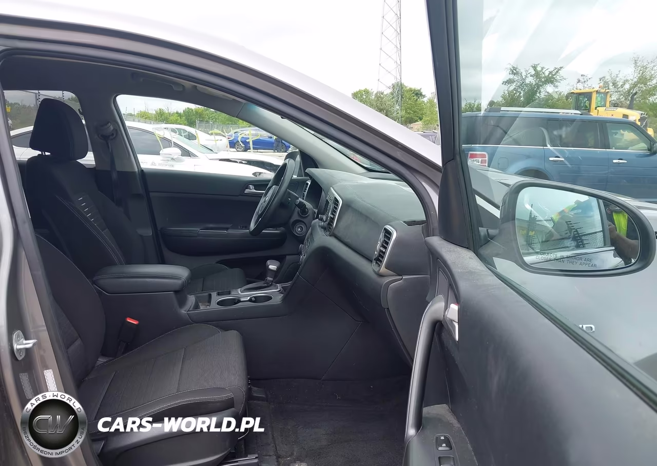 2018 Kia Sportage Lx VIN:KNDPMCAC6J7331462 - 5