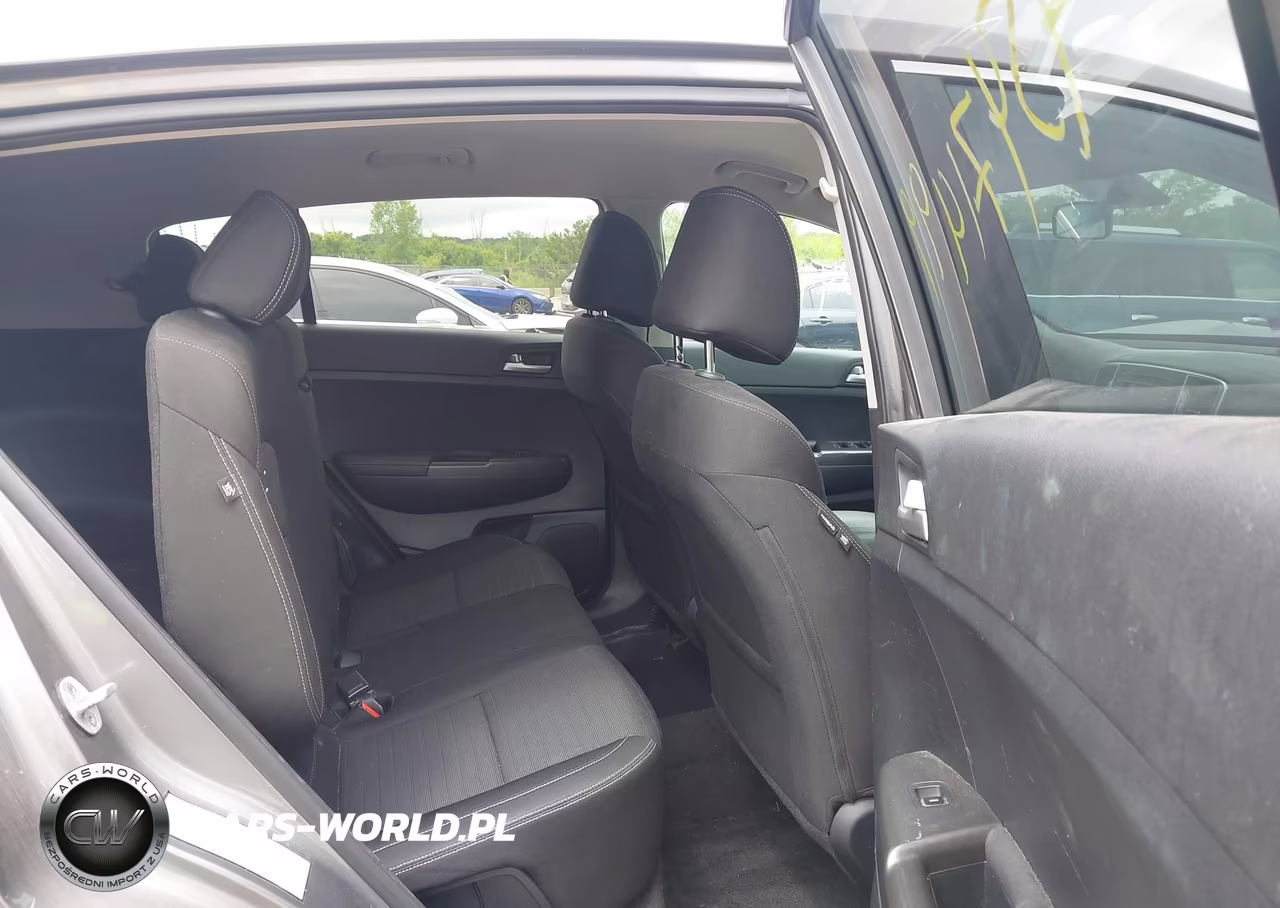 2018 Kia Sportage Lx VIN:KNDPMCAC6J7331462 - 8
