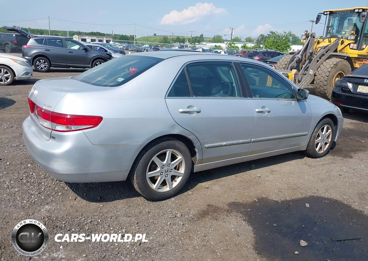 2003 Honda Accord Sdn Ex VIN:1HGCM66513A031233 - 4