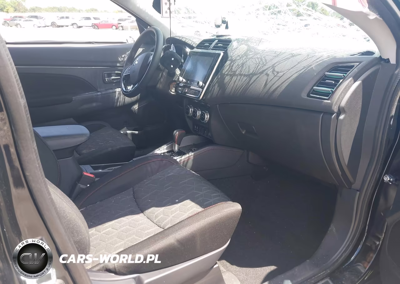 2026 Mitsubishi Outlander Sport VIN:JA4ARUAU0TU012899 - 5