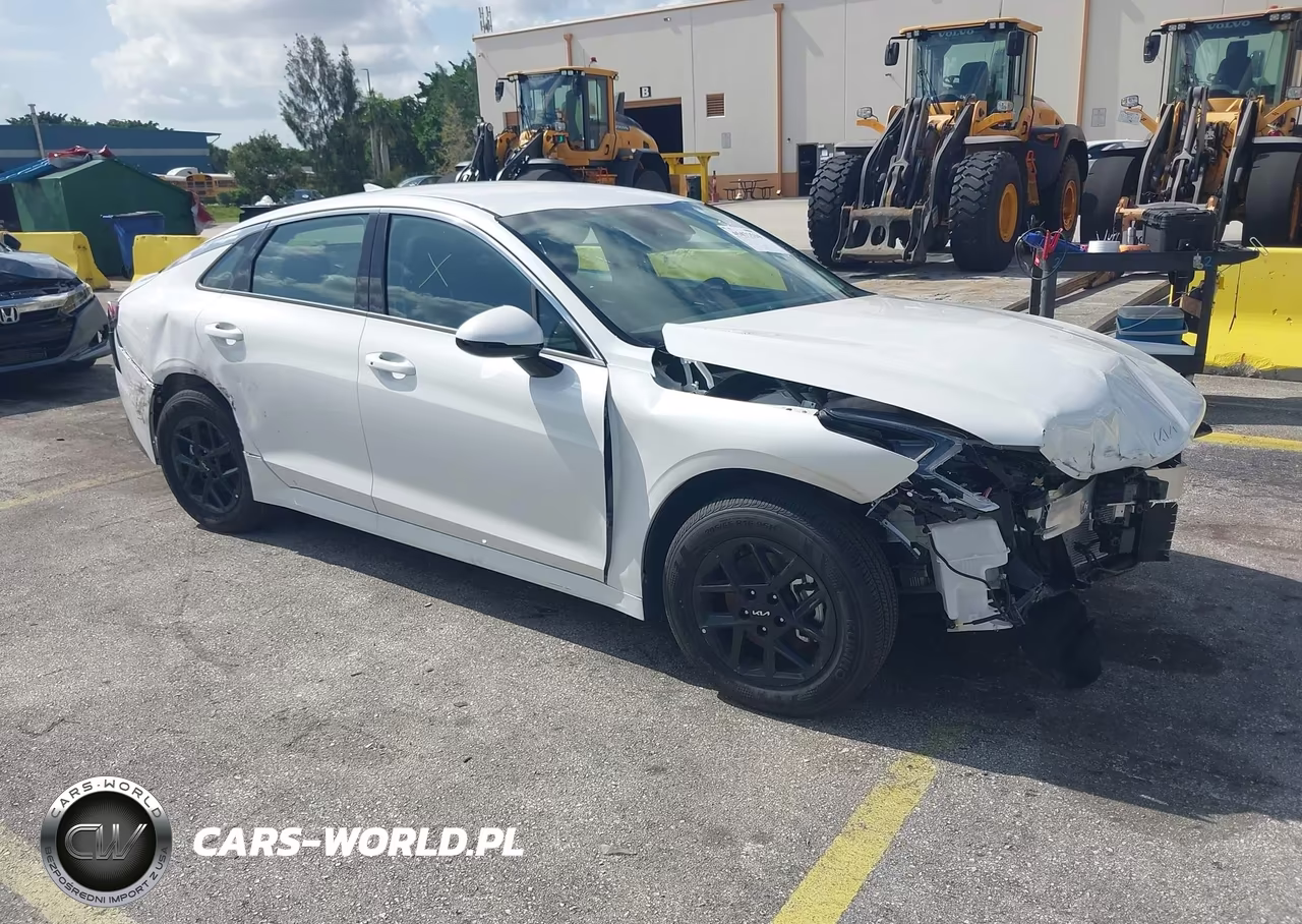 2026 Kia K5 Lxs Fwd – zdjęcie 1 z 19