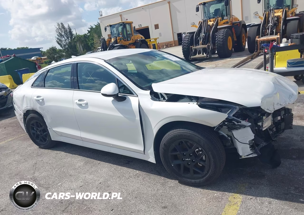 2026 Kia K5 Lxs Fwd VIN:KNAG24J7XT5457625 - 17