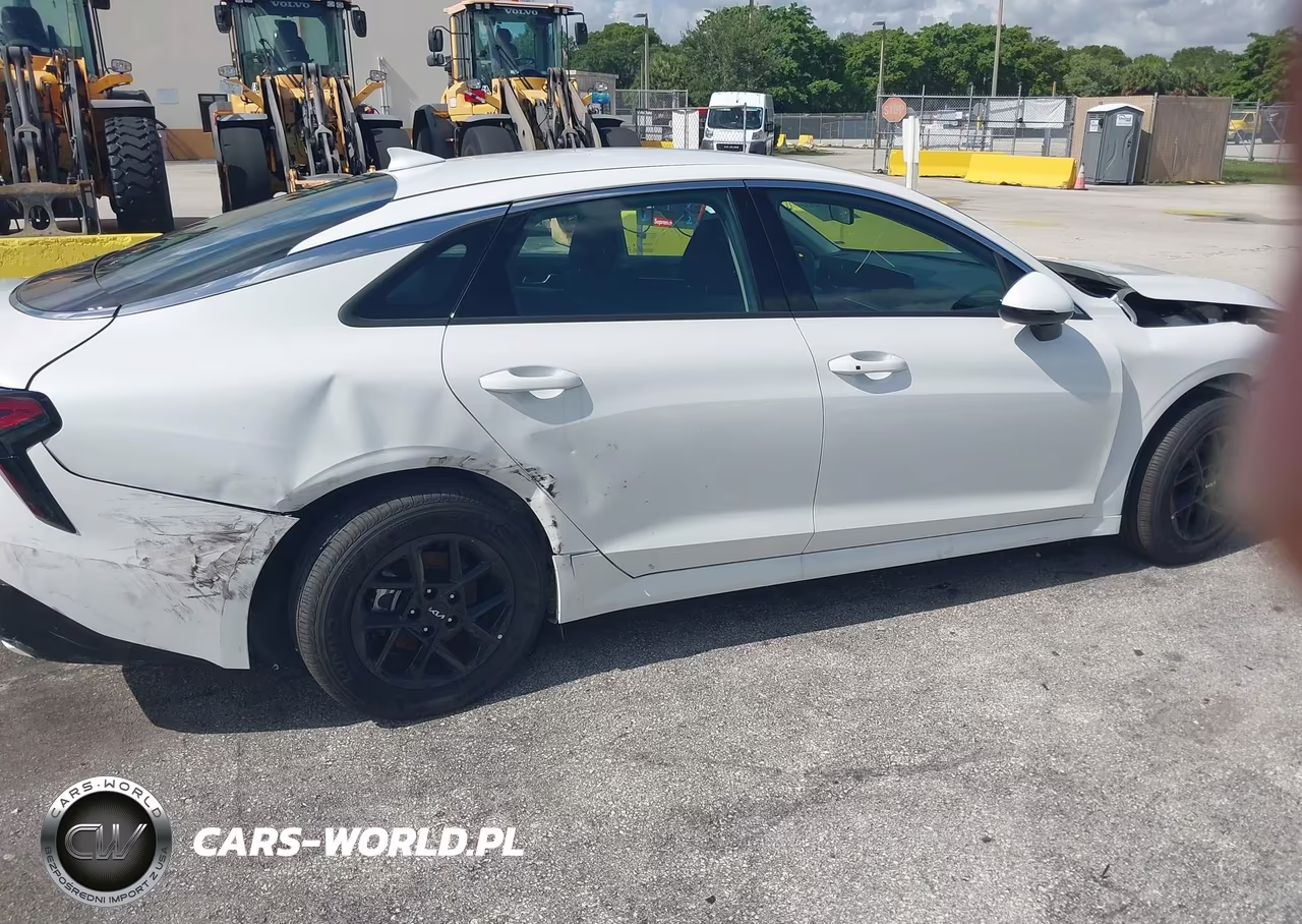 2026 Kia K5 Lxs Fwd VIN:KNAG24J7XT5457625 - 18