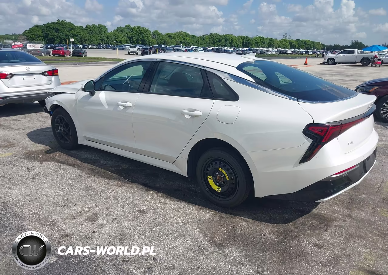 2026 Kia K5 Lxs Fwd VIN:KNAG24J7XT5457625 - 3