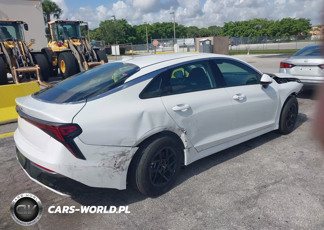 2026 Kia K5 Lxs Fwd VIN:KNAG24J7XT5457625 - 4