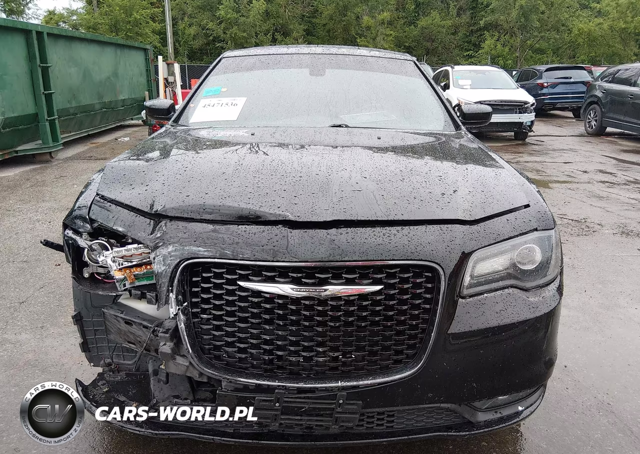 2015 Chrysler 300 300S VIN:2C3CCAGG3FH927841 - 13