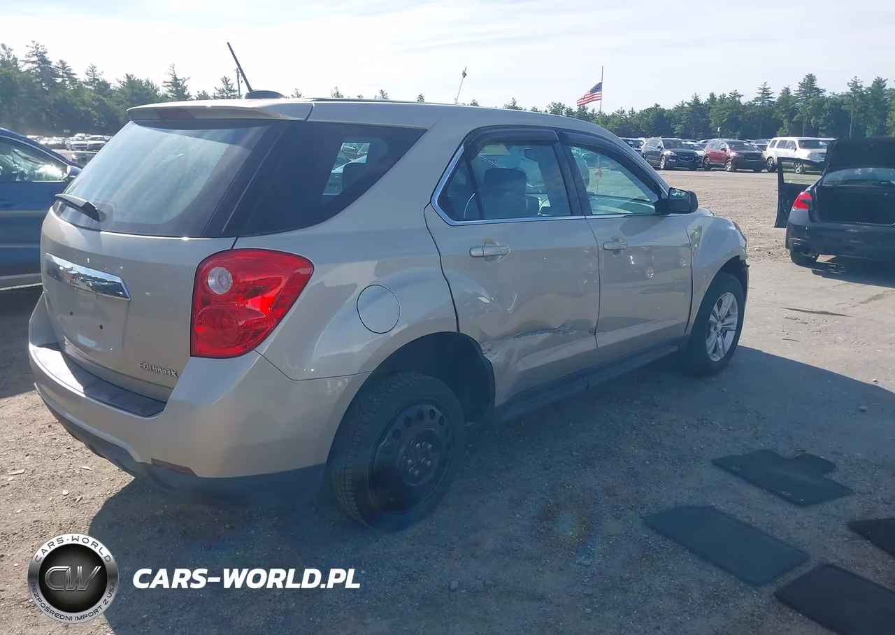 2015 Chevrolet Equinox Ls VIN:2GNALAEK0F1177194 - 4