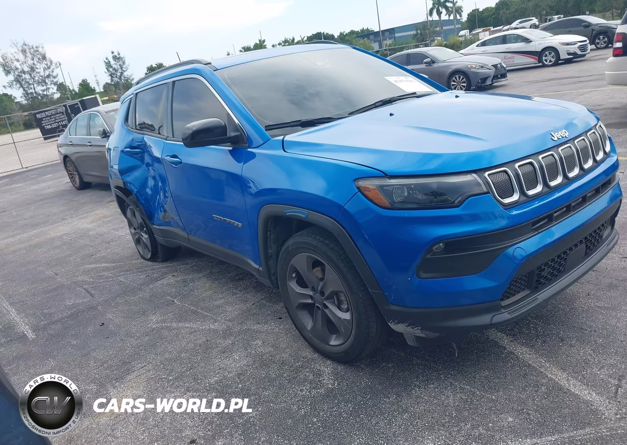 2022 Jeep Compass Latitude Lux 4X4 – zdjęcie 1 z 16