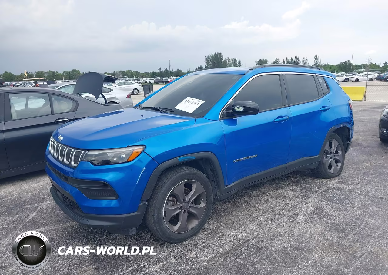 2022 Jeep Compass Latitude Lux 4X4 VIN:3C4NJDFB0NT109765 - 2