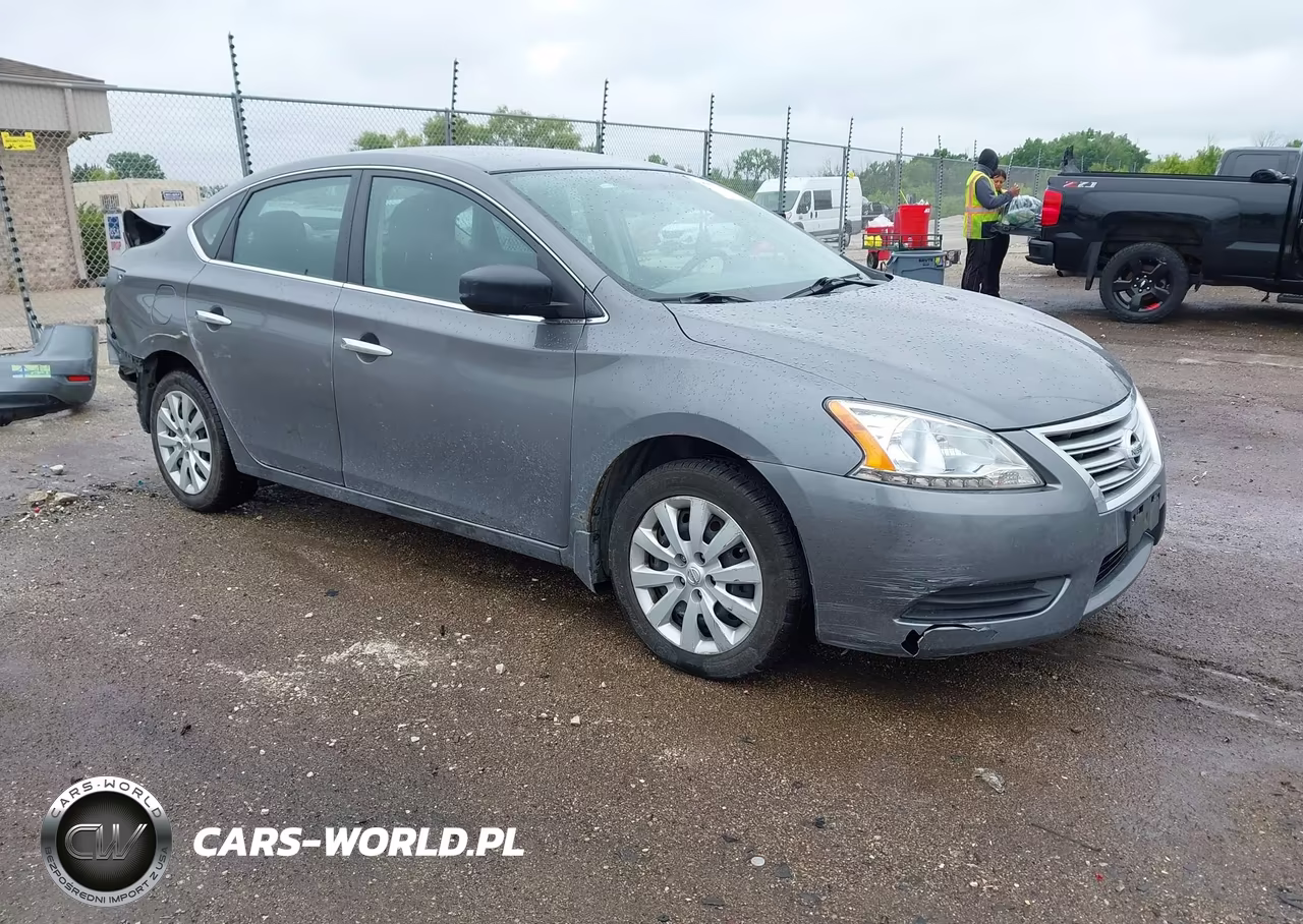 2015 Nissan Sentra S – zdjęcie 1 z 16