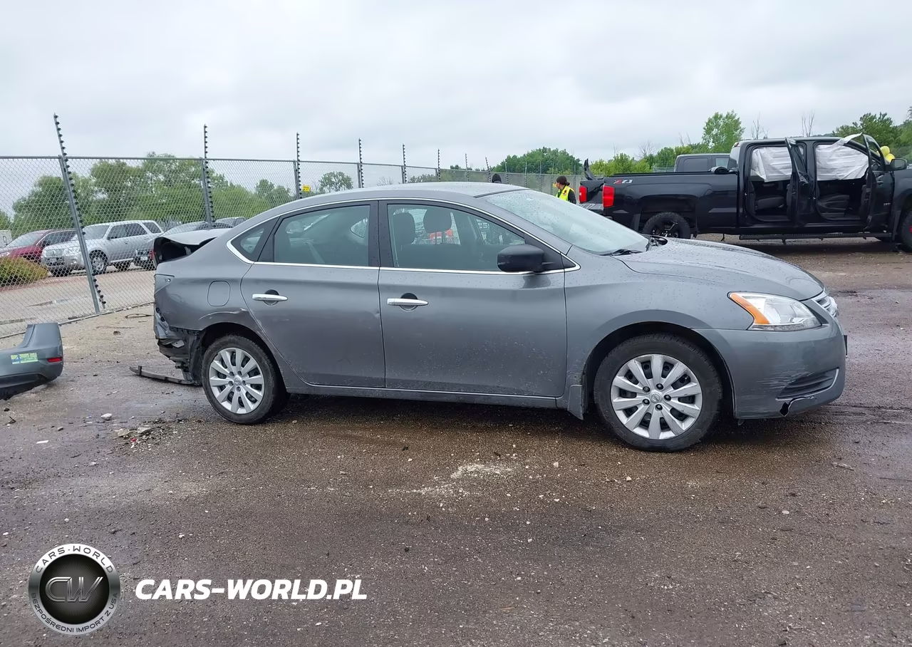 2015 Nissan Sentra S VIN:3N1AB7AP0FY332492 - 13