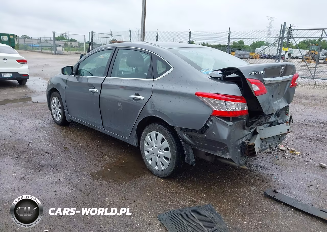 2015 Nissan Sentra S VIN:3N1AB7AP0FY332492 - 3