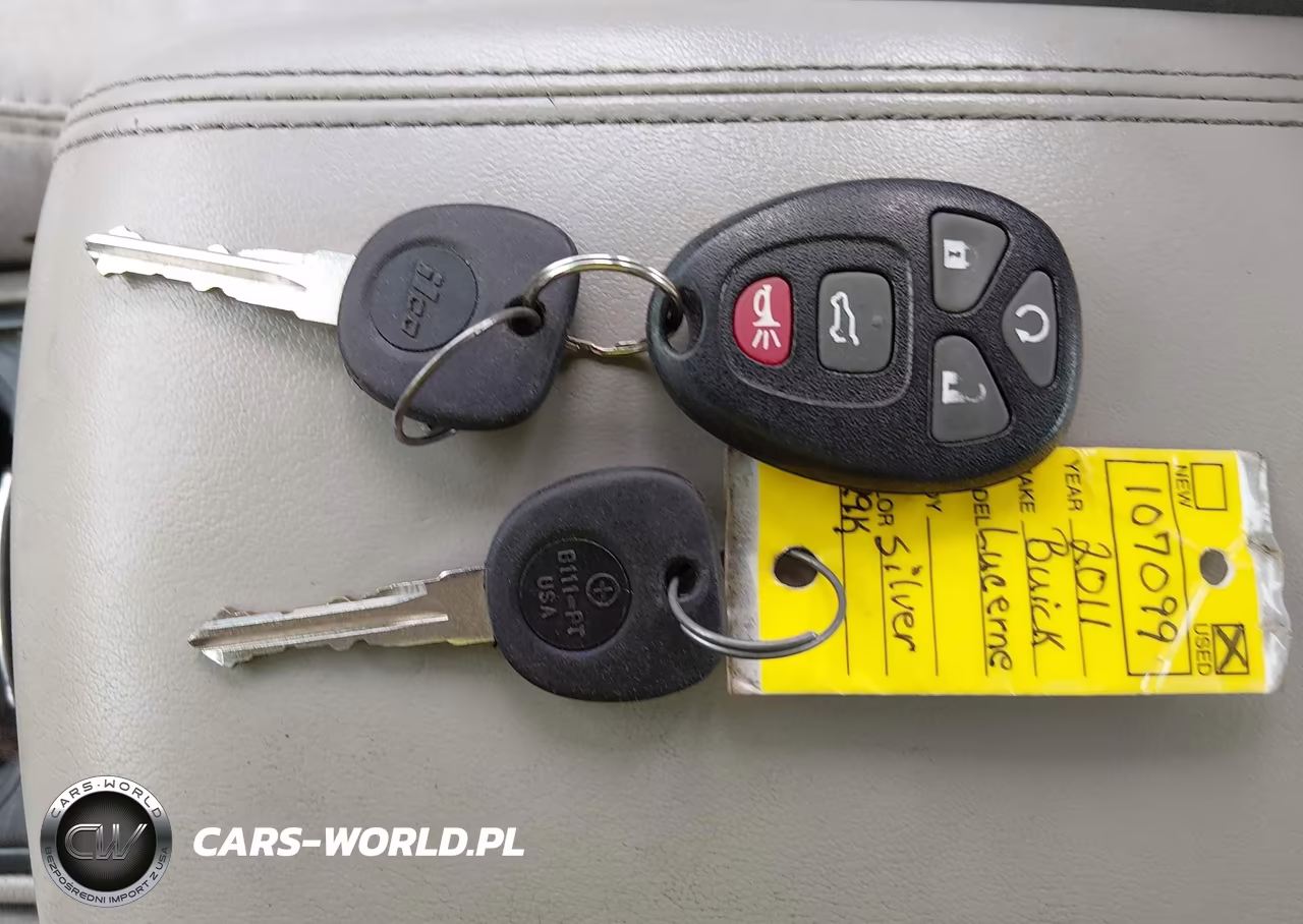 2011 Buick Lucerne Cxl VIN:1G4HC5EM5BU107099 - 11