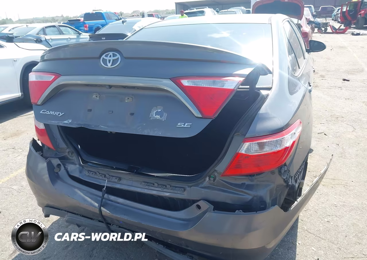 2016 Toyota Camry Se VIN:4T1BF1FK1GU138229 - 6